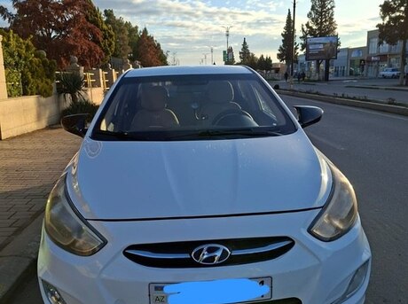 Hyundai Accent 2016