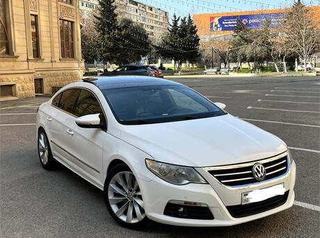 Volkswagen Passat CC 2009