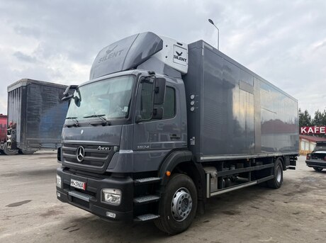 Mercedes Axor 1824 2011