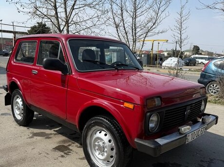 LADA (VAZ) Niva 1995