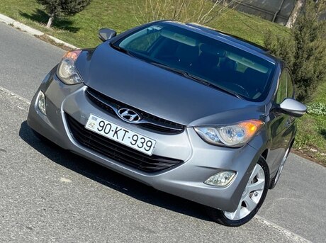 Hyundai Elantra 2012