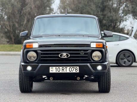 LADA (VAZ) Niva 2023