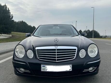 Mercedes E 200