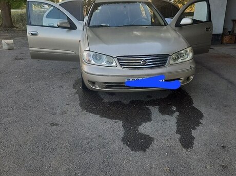 Nissan Sunny 2008