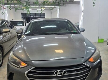 Hyundai Elantra 2017