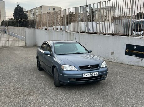 Opel Astra 2000