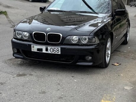 BMW 525