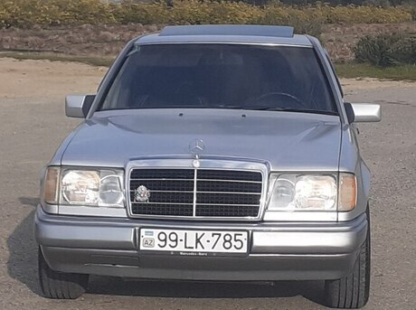 Mercedes 200 D