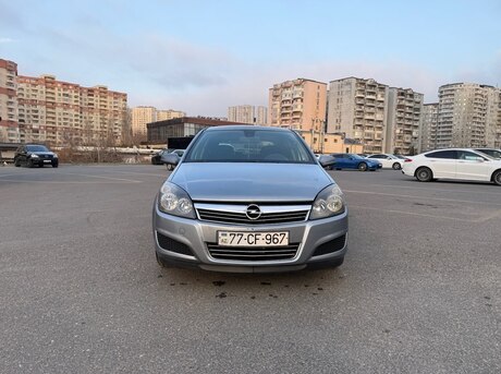 Opel Astra 2007
