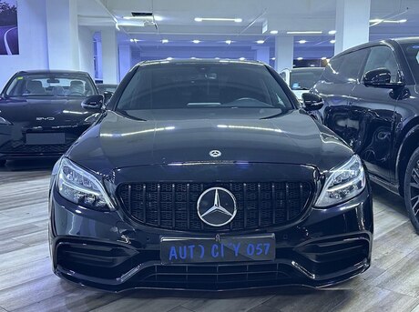 Mercedes C 300