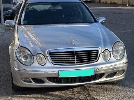 Mercedes E 220 2005