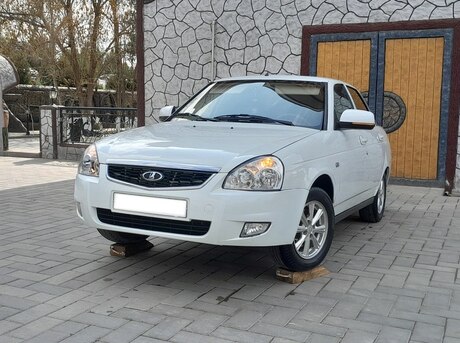 LADA (VAZ) Priora 2013