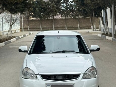LADA (VAZ) Priora 2017