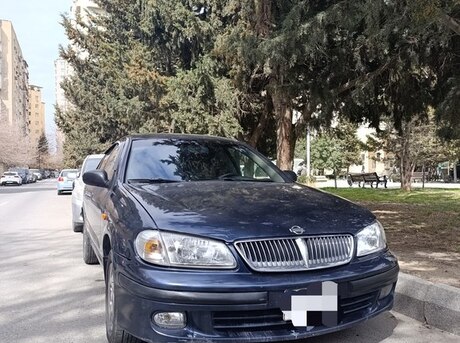Nissan Sunny 2003
