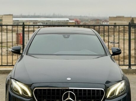 Mercedes E 300