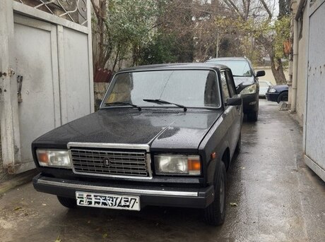 LADA (VAZ) 2107 2010