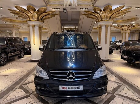 Mercedes Viano