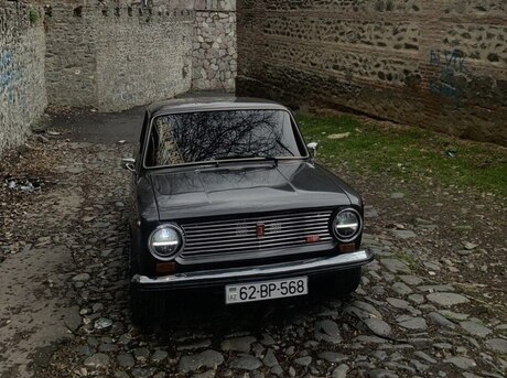 LADA (VAZ) 21011