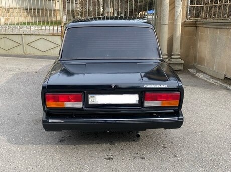 LADA (VAZ) 2107 2010