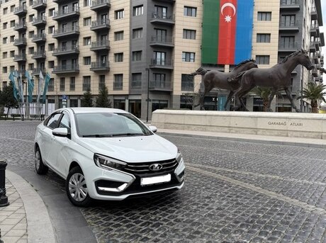 LADA (VAZ) Vesta