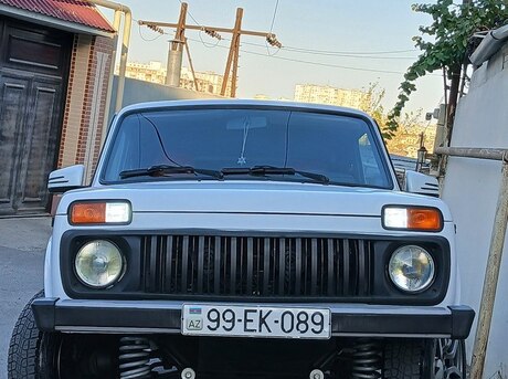 LADA (VAZ) Niva 2013