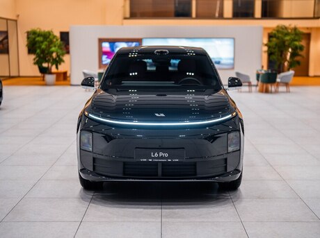 Li Auto L6