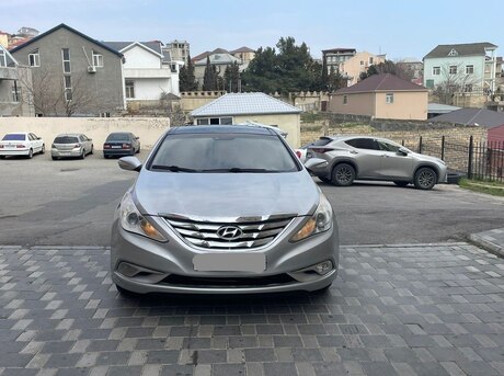 Hyundai Sonata 2013
