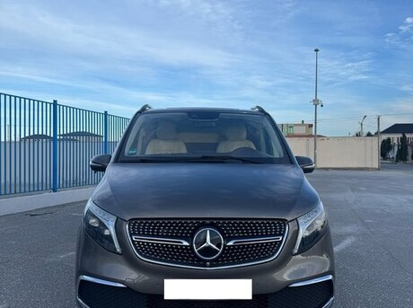 Mercedes V 250