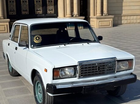 LADA (VAZ) 2107 2005