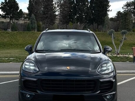 Porsche Cayenne S