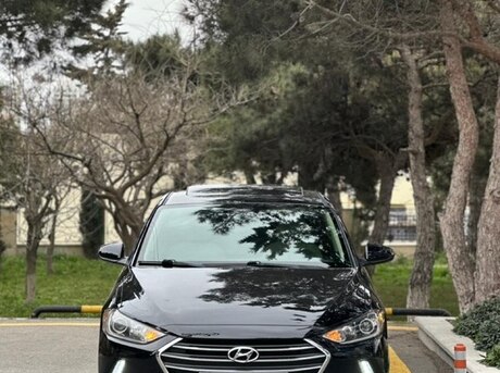 Hyundai Elantra 2016