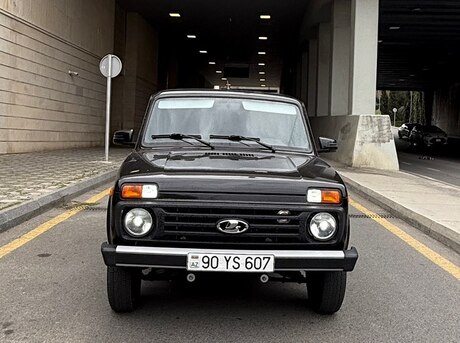 Lada (VAZ) Niva — фото 1
