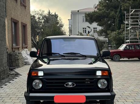 Lada (VAZ) Niva — фото 1