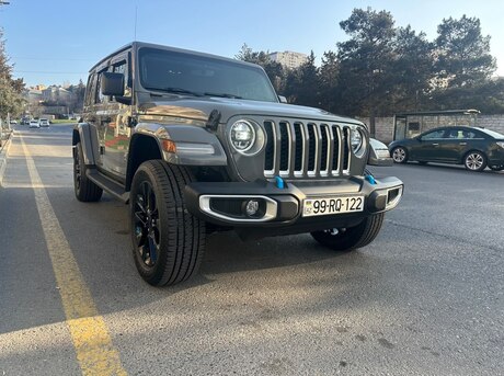 Jeep Wrangler — фото 1