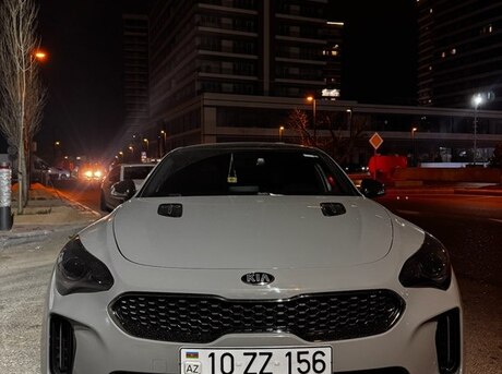 Kia Stinger — фото 1