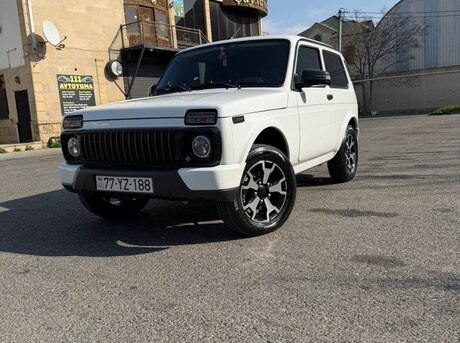LADA (VAZ) Niva