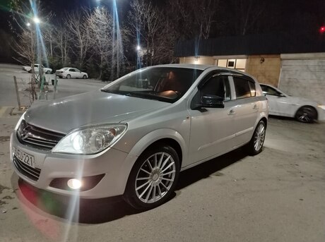 Opel Astra 2007
