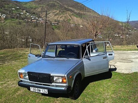 LADA (VAZ) 2104 2011