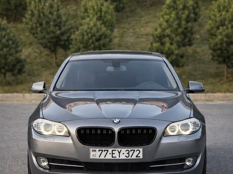 BMW 528