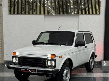 LADA (VAZ) Niva