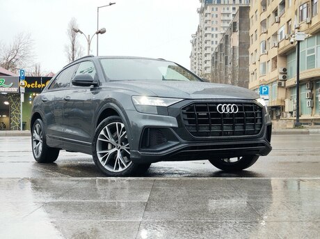 Audi Q8