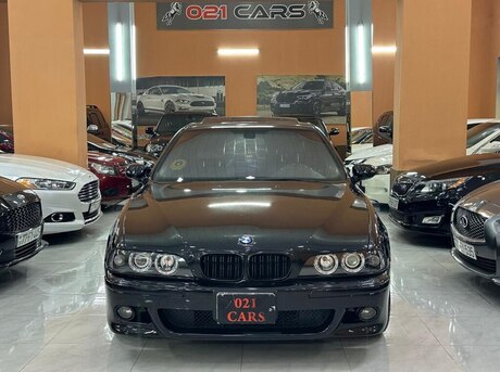 BMW 528
