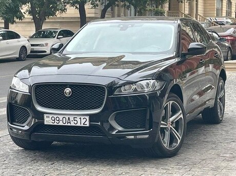 Jaguar F-Pace