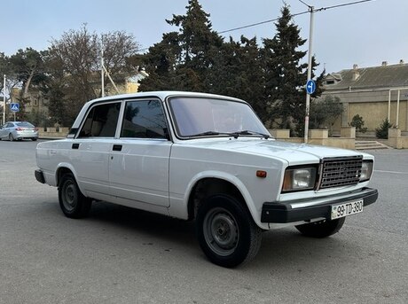 LADA (VAZ) 2107
