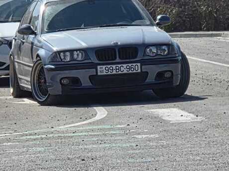 BMW 320