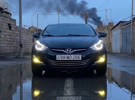 Hyundai Elantra