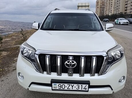 Toyota Land Cruiser Prado 2014