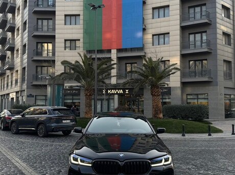 BMW 530e