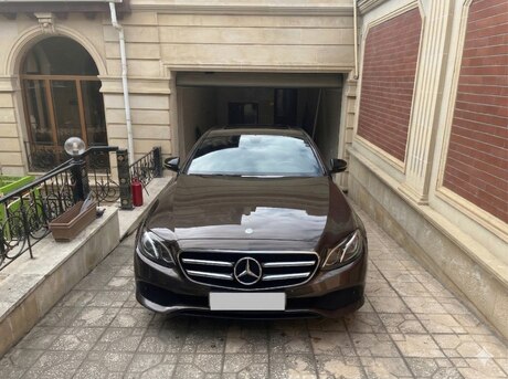 Mercedes E 220 d