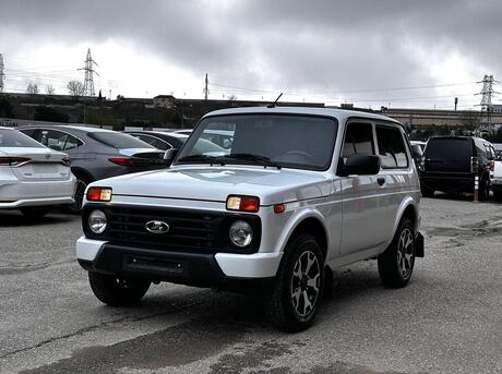 LADA (VAZ) Niva